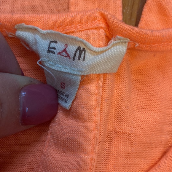 Tank - Picture 3 of 3